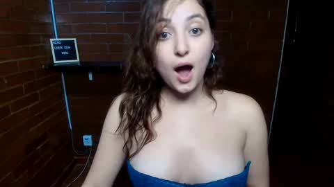 lunaa_m_ online show from 02-21-25, 02:50