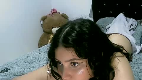 lunaa_sub online show from 03-08-25, 01:06