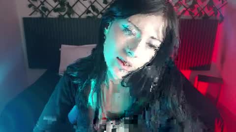 Snapshot of lunaaa_07 chatting on 04-08-26, 03:34 lunaaa_07 online show from 04-08-26, 03:34