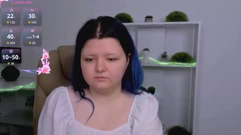 Luna online show from 03-27-26, 08:26