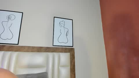 Snapshot of lunaaspen chatting on 09-20-25, 05:58 Luna Aspen online show from 09-20-25, 05:58