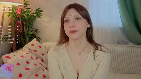 Snapshot of lunabate chatting on 11-03-25, 06:14 Luna online show from 11-03-25, 06:14