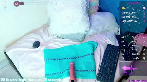 Snapshot of lunacandyy1323 chatting on 03-07-25, 07:05 Luna online show from 03-07-25, 07:05