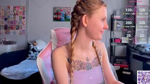 Britney online show from 04-17-26, 03:59