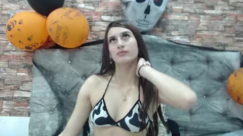 Luna online show from 10-20-25, 03:01