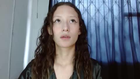 Luna online show from 01-08-26, 03:36