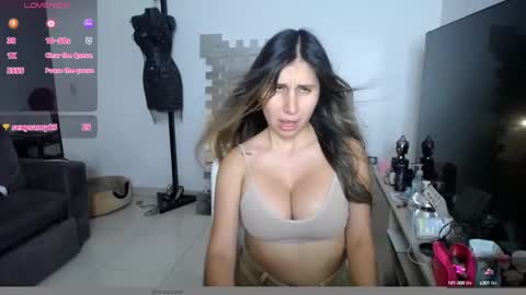 Snapshot of lunagardners chatting on 09-14-25, 01:27 lunagardners online show from 09-14-25, 01:27