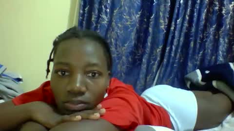 lunah_kitty online show from 05-27-26, 04:09