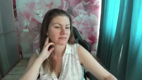 LunaKissi online show from 07-17-26, 11:28