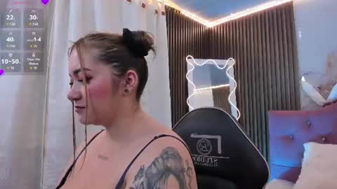 LUNA KITTY  online show from 07-30-26, 11:31