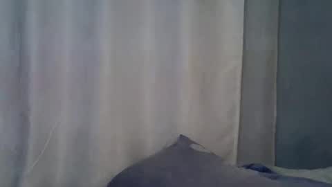 Snapshot of lunalove22_ chatting on 10-04-25, 05:55 lunalove22_ online show from 10-04-25, 05:55