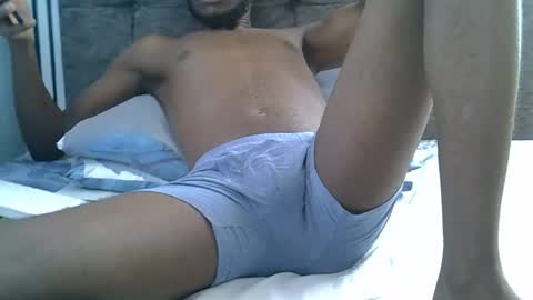 Snapshot of lunalove22_ chatting on 11-18-25, 06:07 lunalove22_ online show from 11-18-25, 06:07