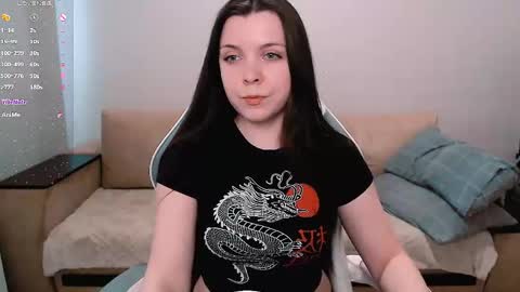 Luna online show from 05-21-26, 02:57