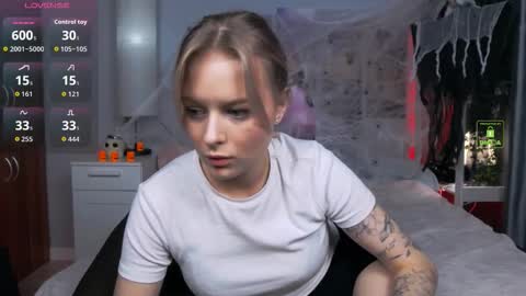 Luna online show from 10-20-25, 02:50