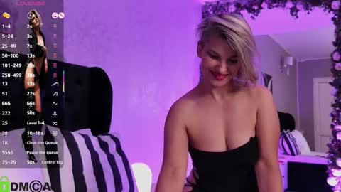 Snapshot of lunamorgan_ chatting on 09-09-25, 06:51 Luna online show from 09-09-25, 06:51