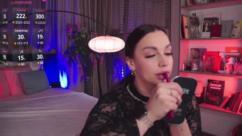 Luna  next streams Mon Fri Sat Sun 8pm-5am gmt0 online show from 01-19-25, 08:19