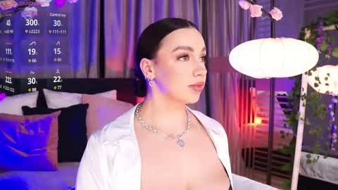 Luna  next streams Mon Fri Sat Sun 8pm-5am gmt0 online show from 03-10-25, 03:12