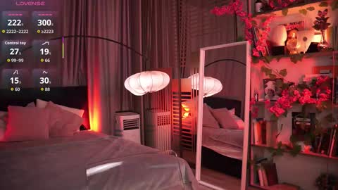 Luna  next streams Mon Fri Sat Sun 8pm-5am gmt0 online show from 09-27-25, 08:58