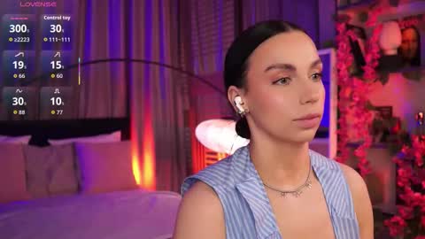 Luna  next streams Mon Fri Sat Sun 8pm-5am gmt0 online show from 10-26-25, 08:26