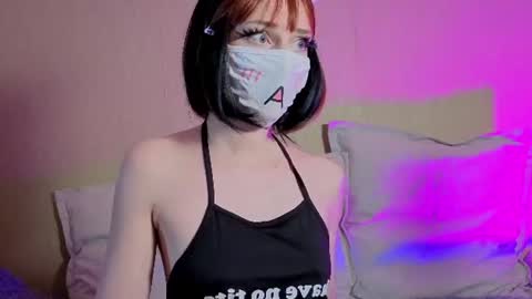 Luna online show from 06-25-26, 11:37