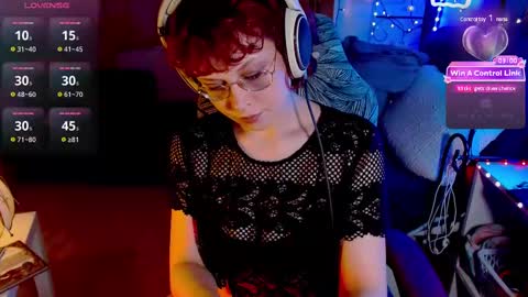 Luna online show from 02-09-25, 08:56