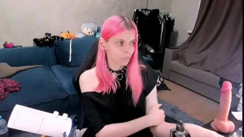 Luna online show from 07-19-26, 11:30