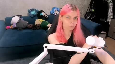 Luna online show from 08-02-26, 12:31