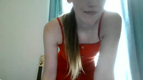 lunapixie2020 online show from 07-01-26, 06:40