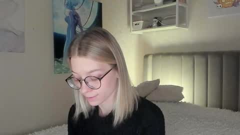 Snapshot of lunar_sofia chatting on 12-03-25, 06:39 Sofia online show from 12-03-25, 06:39