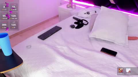 Lia 3 online show from 04-22-26, 10:44