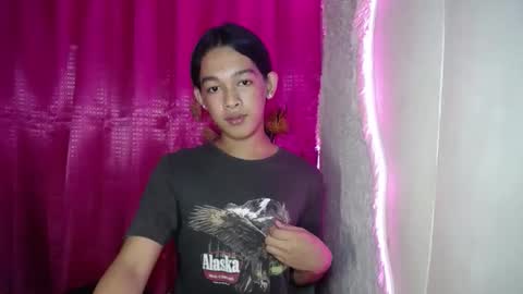 max online show from 05-22-26, 08:14