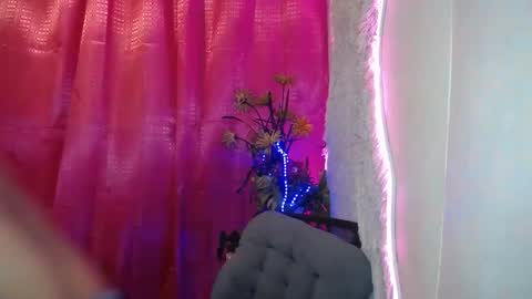 max online show from 05-28-26, 05:54