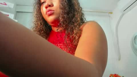 Snapshot of lunastar02 chatting on 09-27-25, 02:00 luna online show from 09-27-25, 02:00