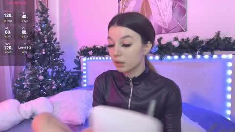 Snapshot of lunavine chatting on 02-09-26, 07:34 Veronica online show from 02-09-26, 07:34