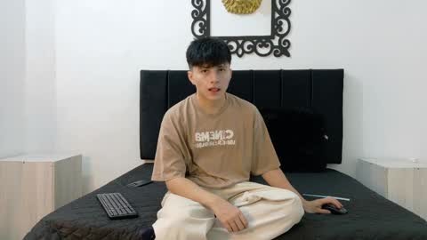 lunaydream online show from 05-25-26, 11:27