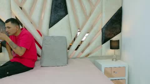 Luna y Sebastian online show from 07-08-26, 02:21