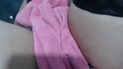 Snapshot of lunitaqueen_ chatting on 01-18-25, 05:52 Luna Tamara online show from 01-18-25, 05:52