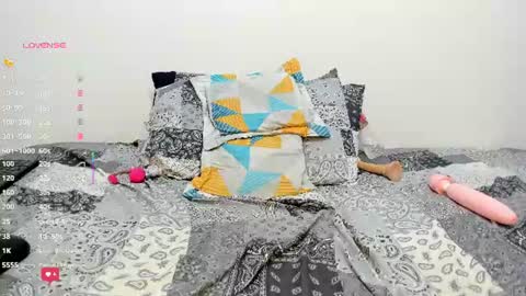 lunna_noir online show from 07-11-26, 02:36
