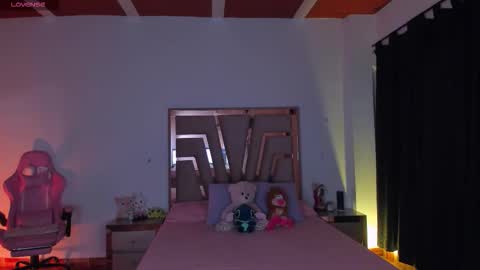 LUNA ROSE online show from 02-12-26, 03:12