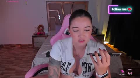 LUNA ROSE online show from 04-11-26, 03:22