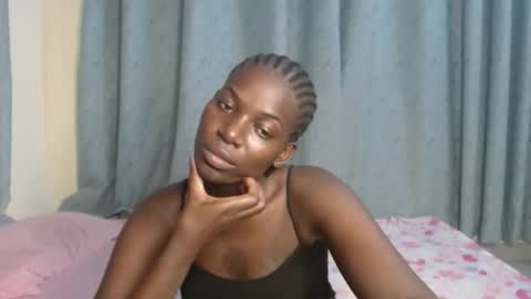 luo_queen online show from 11-01-25, 12:23