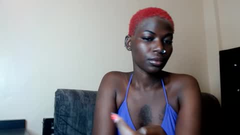 Snapshot of luo_queen chatting on 06-04-26, 08:20 luo_queen online show from 06-04-26, 08:20