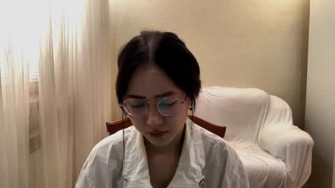 Roxie online show from 05-11-26, 01:06