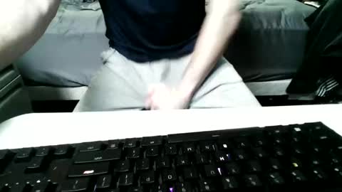 Snapshot of lurkin4alivin chatting on 10-19-25, 06:41 lurkin4alivin online show from 10-19-25, 06:41