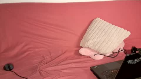 Luros Modasy online show from 02-20-25, 08:36