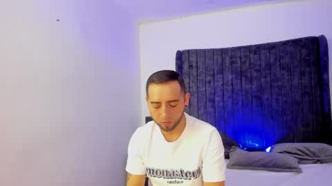 Lushian And Luna online show from 06-12-26, 05:23