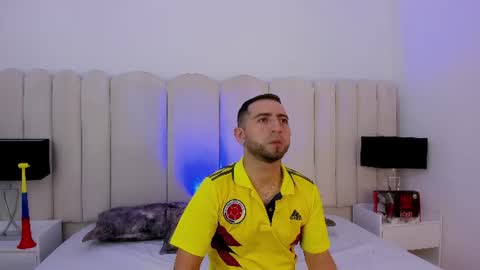 Lushian And Luna online show from 07-07-26, 04:44