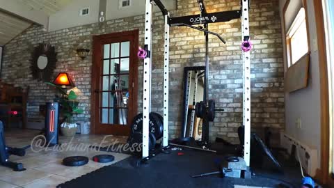 Snapshot of lushianafitness chatting on 02-01-25, 04:33 SHOWS ALL MONDAY WEDNESDAYFRIDAYSATURDAY  IN THE MORNING online show from 02-01-25, 04:33