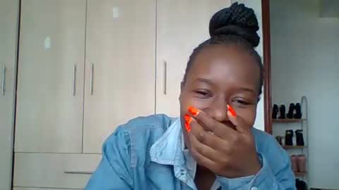 lushlola254 online show from 10-11-25, 10:14