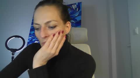 Snapshot of lusisart chatting on 01-11-26, 09:20 Lusisart online show from 01-11-26, 09:20